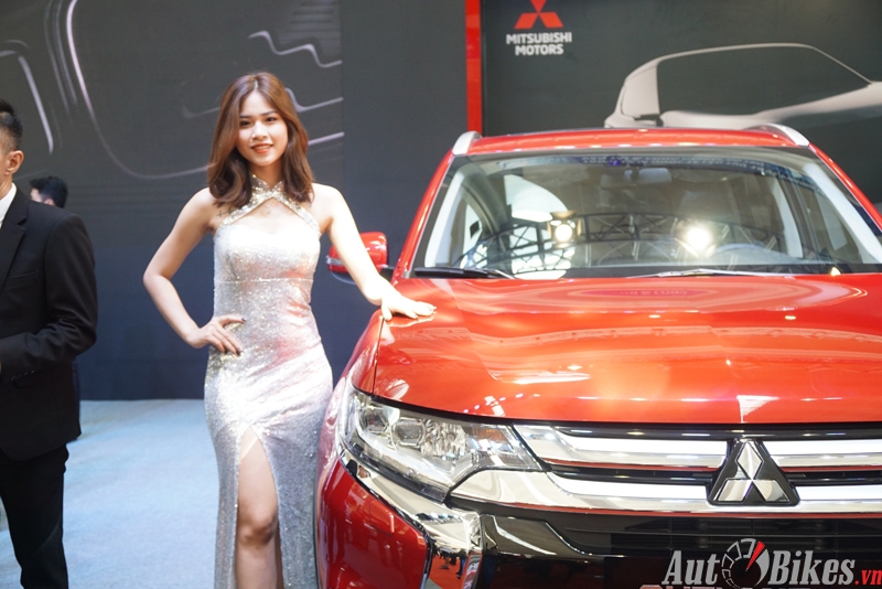 bong mat voi dan my nu tai trien lam vietnam autoexpo 2019