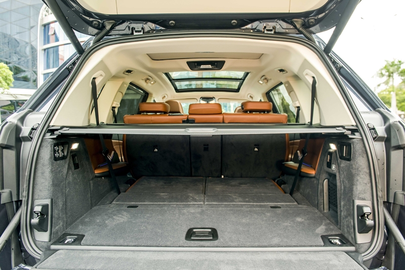 Chi tiết BMW X7 tại Việt Nam, giá 7,5 tỷ đồng chi tiet bmw x7 tai viet nam gia 75 ty dong
