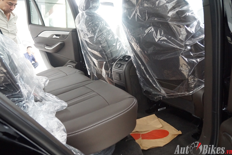 anh thuc te vinfast lux sa20 tai dai ly