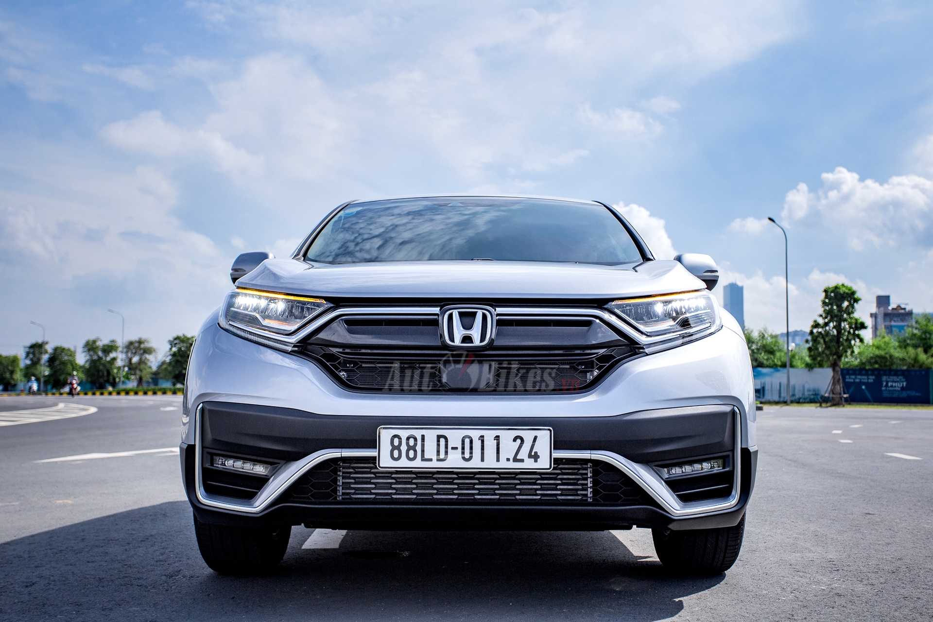 Hàng loạt ô tô giảm giá hàng trăm triệu đồng, cơ hội mua xe giá rẻ 5233-honda-crv-2020-autobikes-21