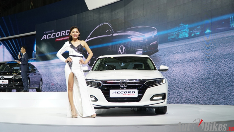 honda city cr v khuyen mai toi 80 trieu do ng