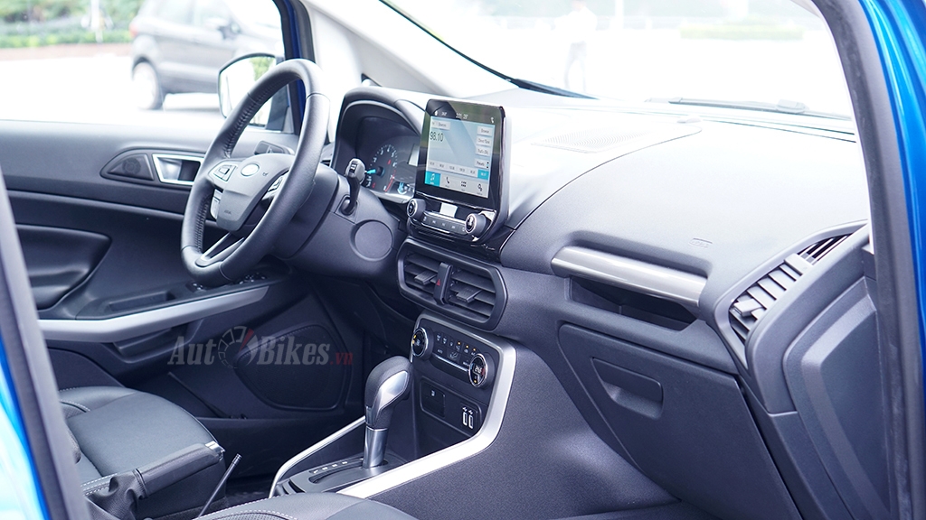 Giảm 50 triệu đồng, Ford EcoSport có thể cạnh tranh Seltos, Kona?