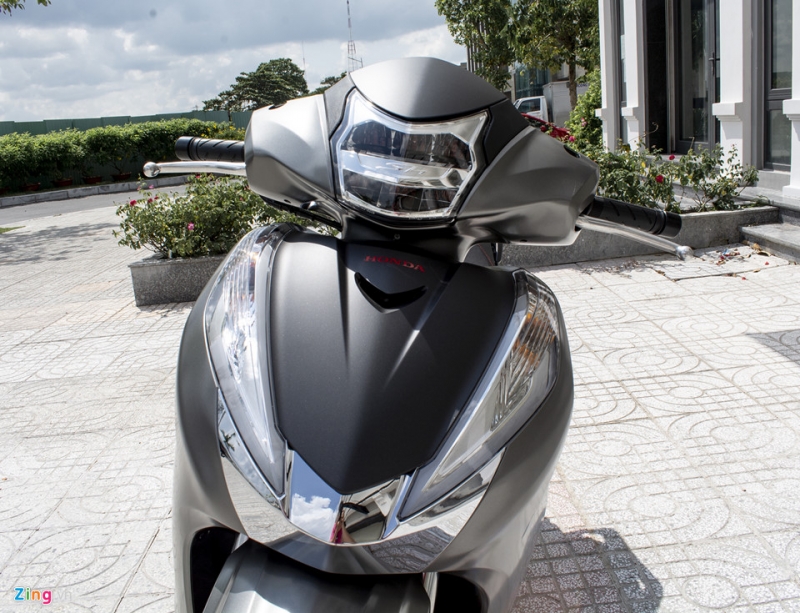 Hình ảnh SH 300i 2019 mới xuất hiện tại Việt Nam, giá gần 300 triệu Hình ảnh SH 300i 2019 mới xuất hiện tại Việt Nam, giá gần 300 triệu