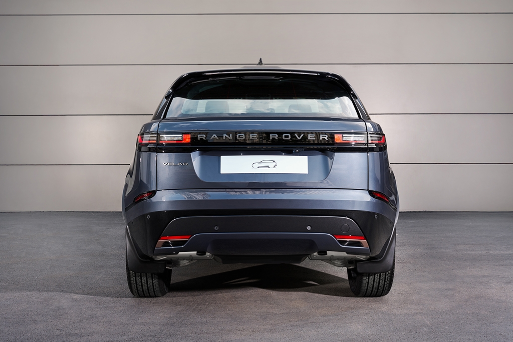 Range Rover Velar 2025 ra mắt thị trường Việt Nam, giá từ 3,7 tỷ đồng