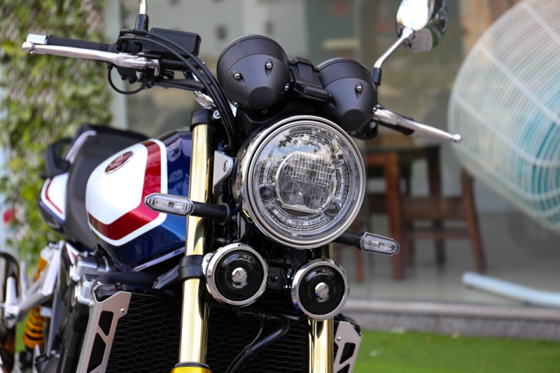 Hình ảnh Honda CB1300 Super Four SP tại Việt Nam, giá 488 triệu đồng hinh anh honda cb1300 super four sp tai viet nam gia 488 trieu dong