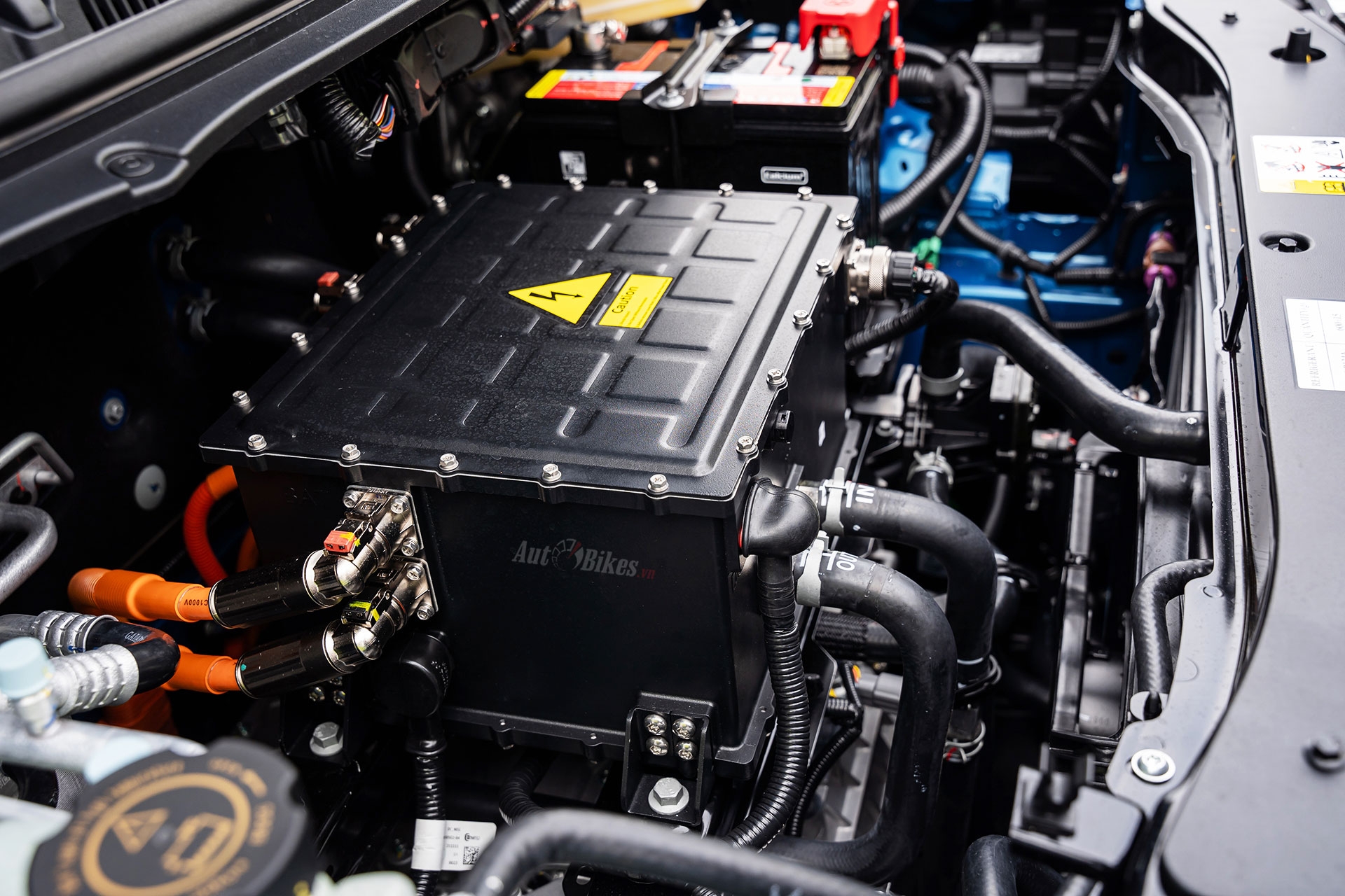 VinFast VF e34 bất ngờ chốt giá dưới 500 triệu đồng