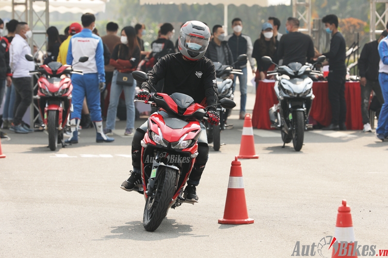 Video đánh giá Honda Winner X 2022