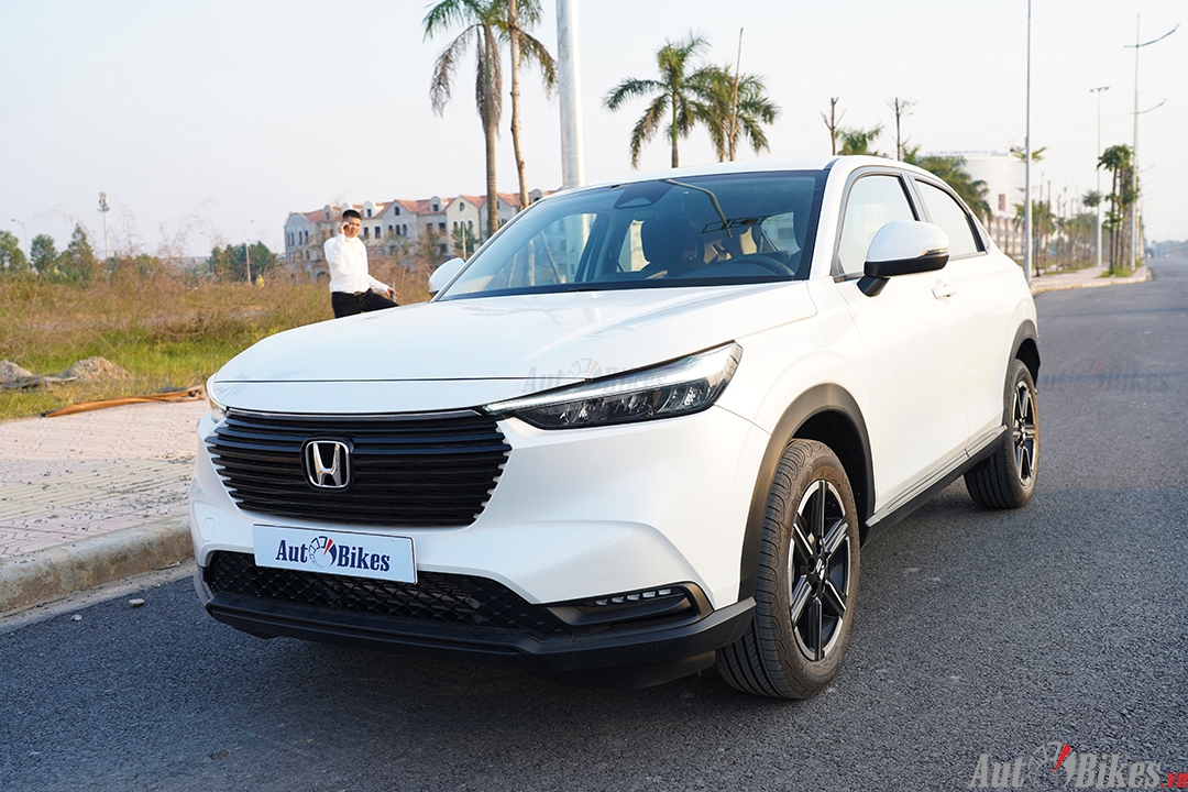 So sánh Mitsubishi Xforce và Honda HR-V G